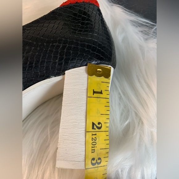 Grottoesque Black and White Snakeskin Slip-On Shoes - Picture 7 of 9